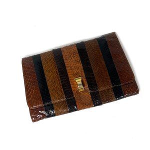 Authentic Vintage 1970s tan snakeskin clutch